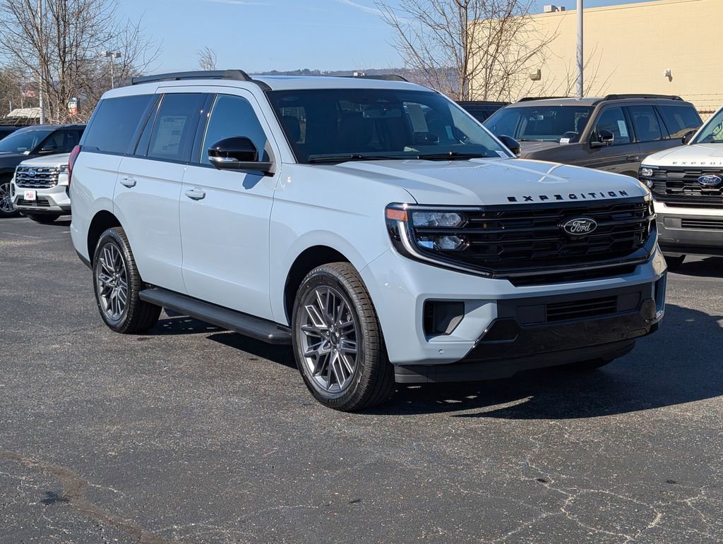 New 2026 Ford Expedition Platinum w/ Stealth Appearance Package image 2