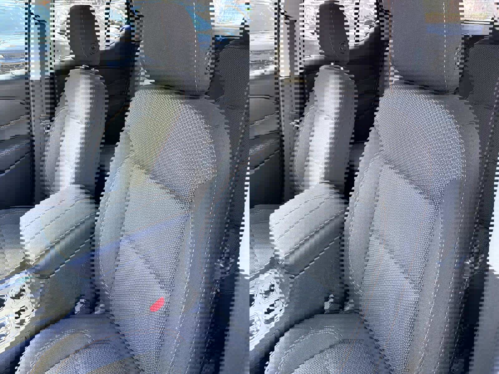 Used 2019 Chevrolet Traverse LT image 10