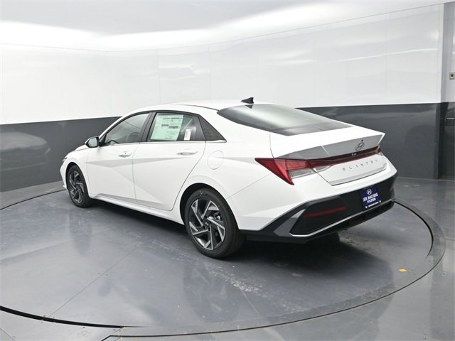 New 2026 Hyundai Elantra Limited image 6