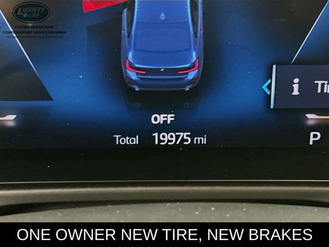 Used 2023 BMW 330i xDrive Sedan w/ Premium Package image 12