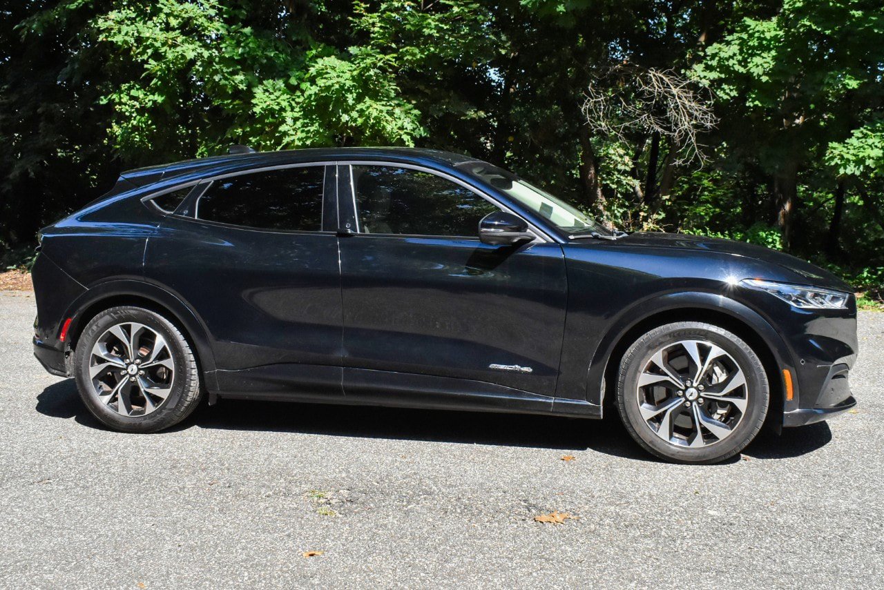 Used 2021 Ford Mustang Mach-E Premium AWD/4WD image 8