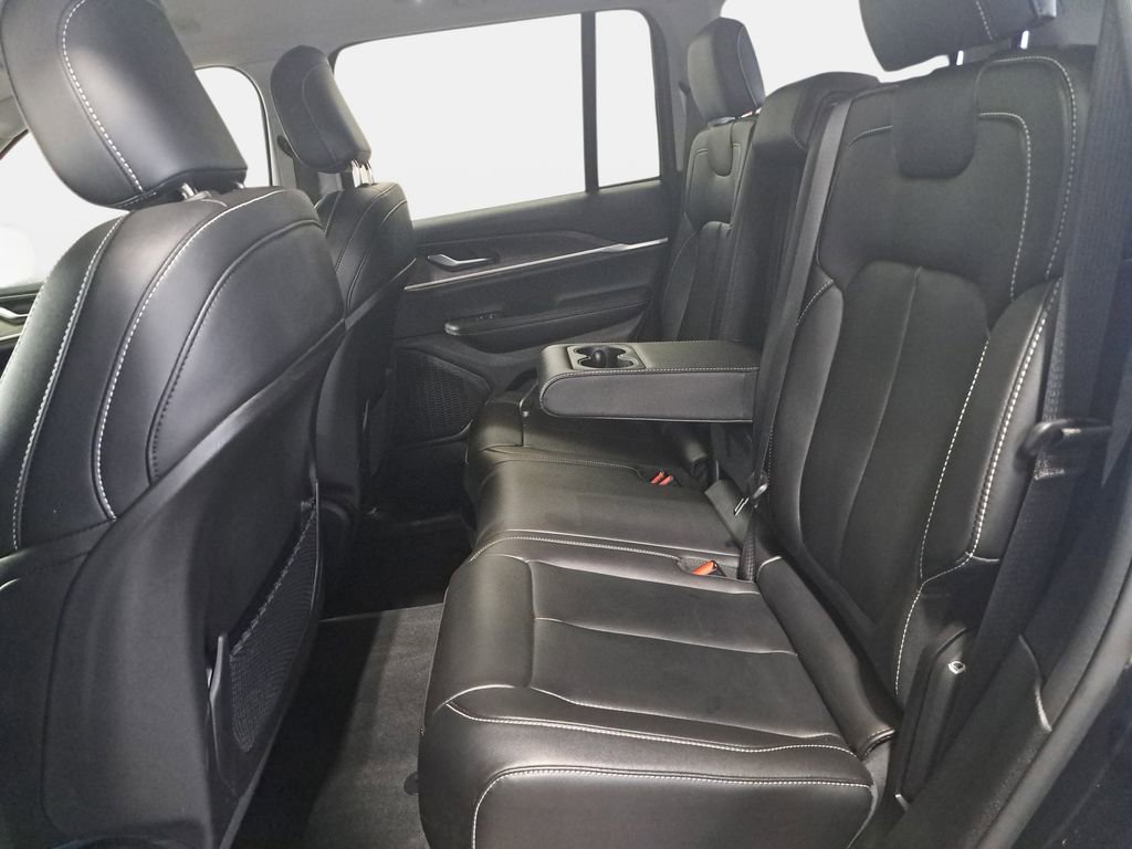 Certified 2024 Jeep Grand Cherokee Limited image 15