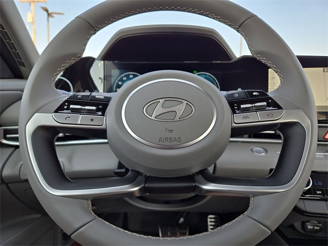 New 2025 Hyundai Elantra SEL image 19