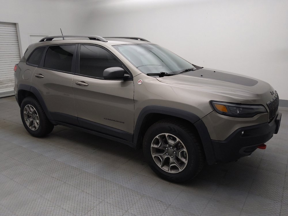 Used 2020 Jeep Cherokee Trailhawk w/ Cold Weather Group AWD/4WD image 11
