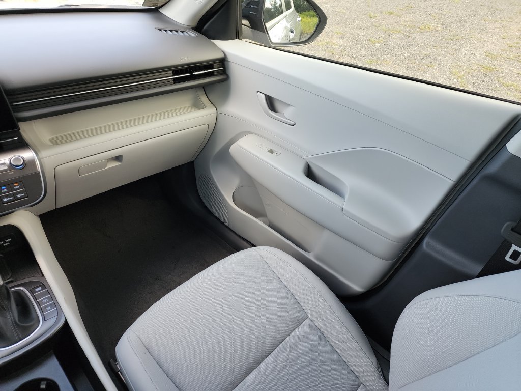 Used 2026 Hyundai Kona SEL Sport FWD image 18