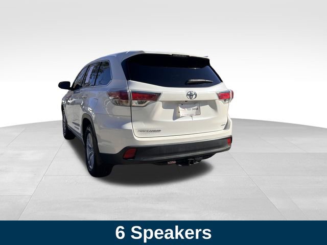 Used 2016 Toyota Highlander LE image 3