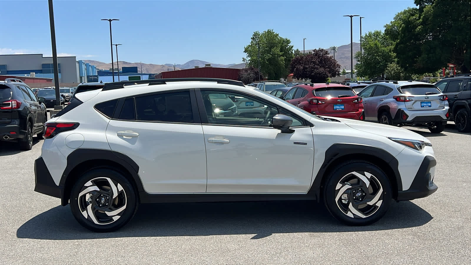 New 2026 Subaru Crosstrek 2.5i Limited w/ Crosstrek Mirror Package AWD/4WD image 4