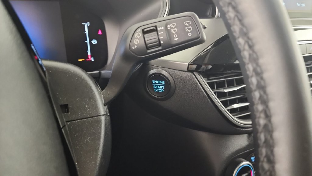 Used 2023 Ford Escape Active w/ Cold Weather Package FWD image 21