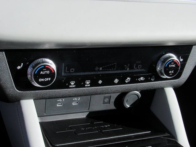 New 2026 Mitsubishi Outlander SE FWD image 17
