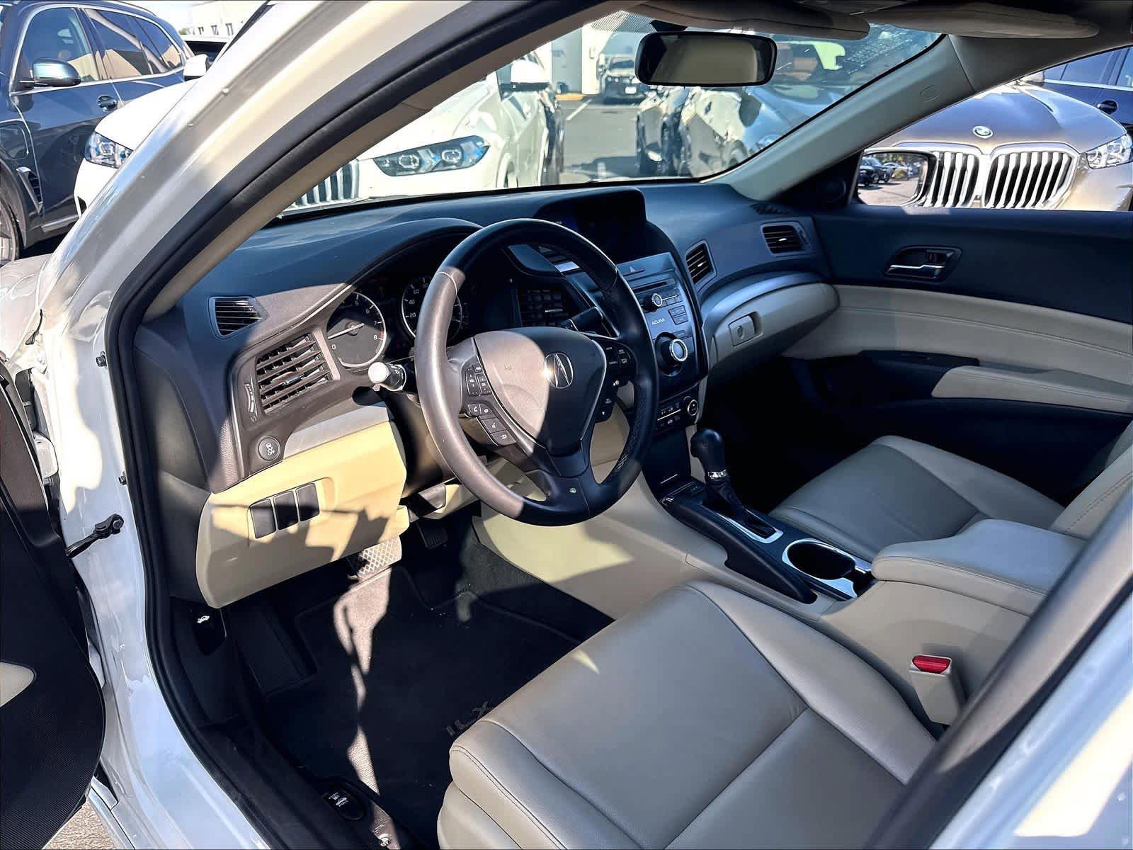Used 2018 Acura ILX w/ Special Edition Package FWD image 17