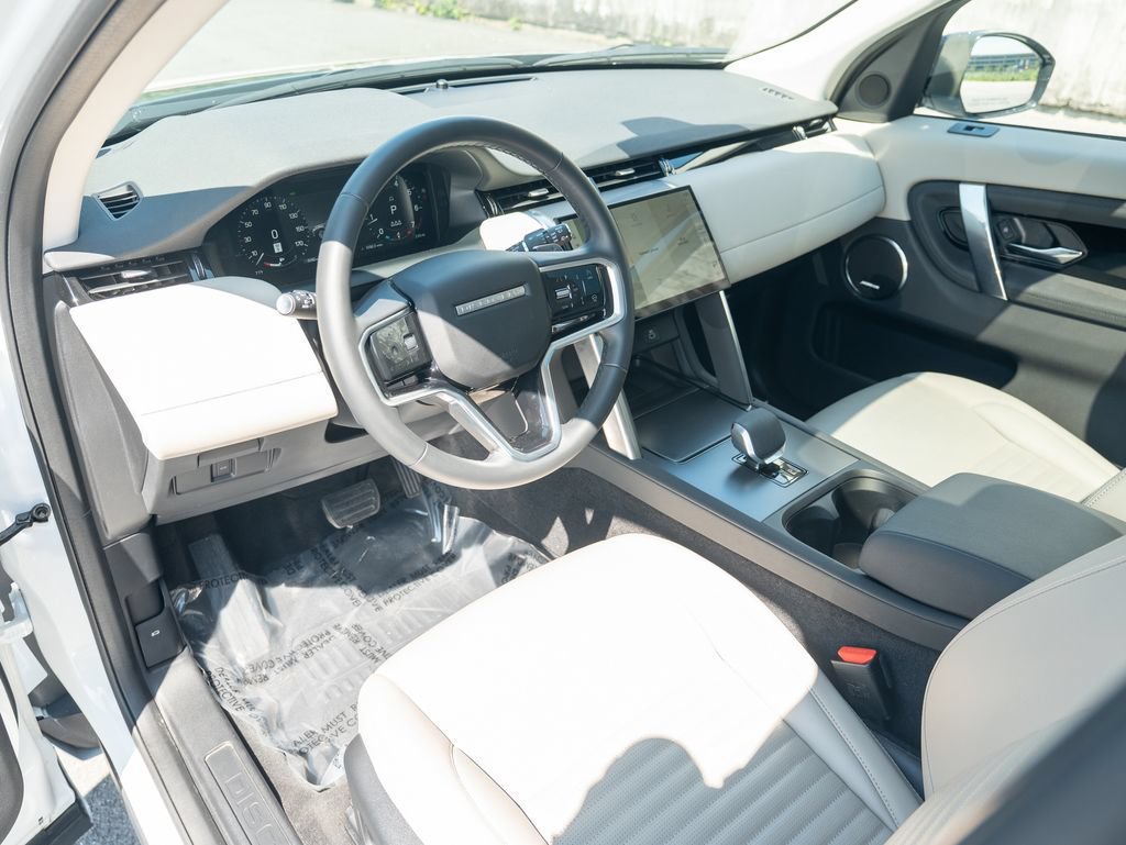 Certified 2025 Land Rover Discovery Sport S AWD/4WD image 12