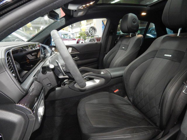 Used 2023 Mercedes-Benz GLE 53 AMG AMG GLE 53 AWD w/ AMG Dynamic Plus Package image 17