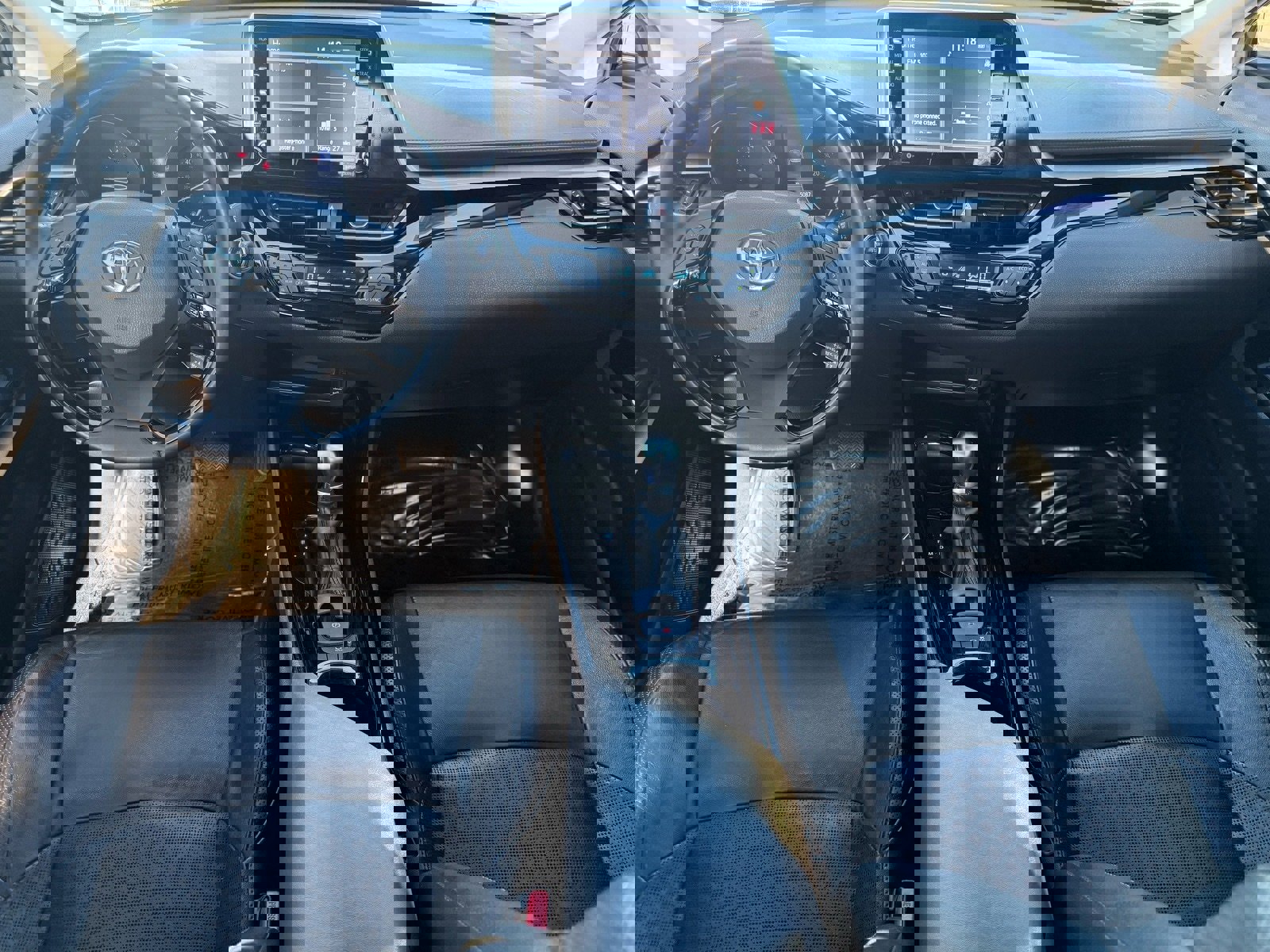 Used 2020 Toyota C-HR Limited image 28