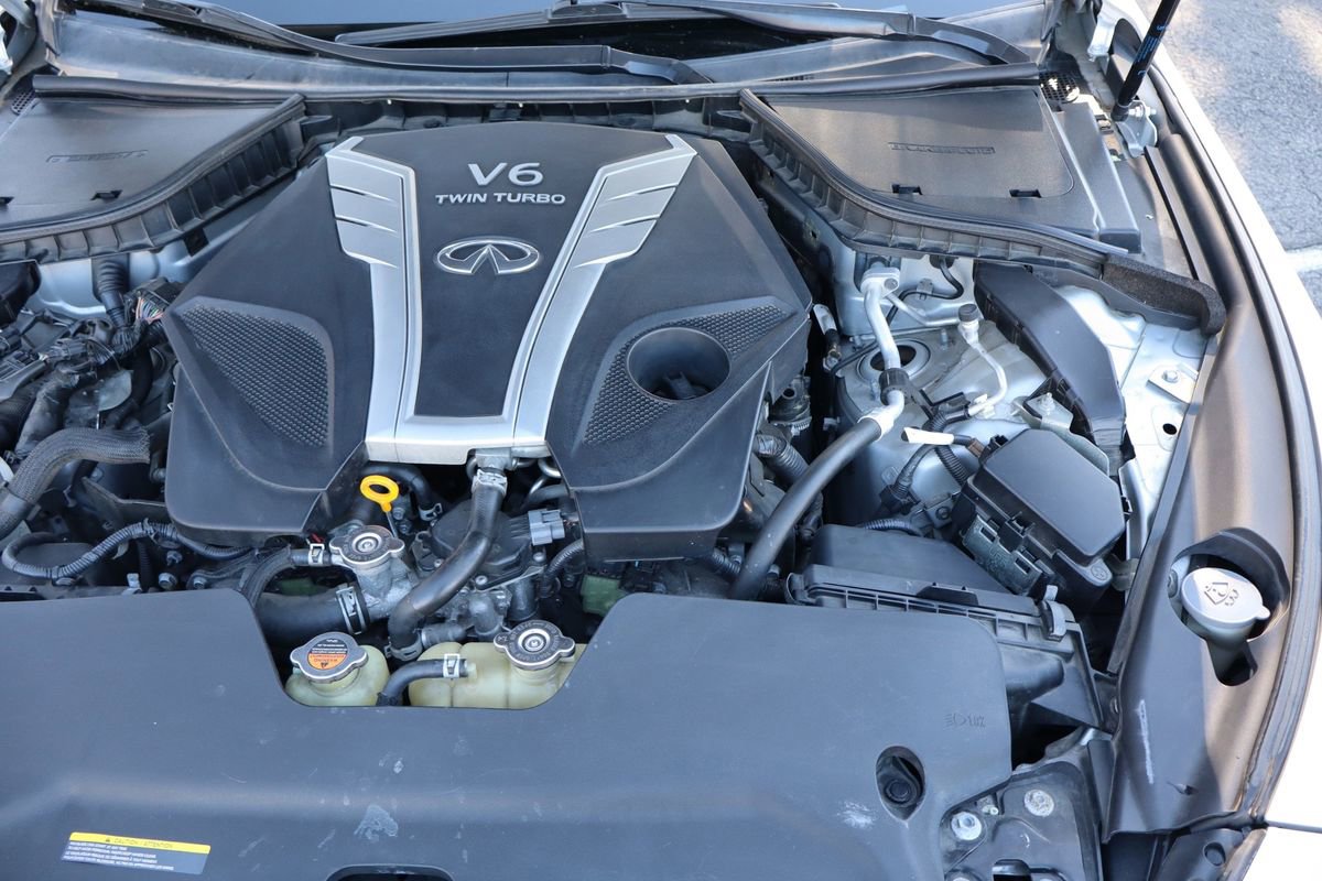 Used 2018 INFINITI Q50 Luxe w/ Essential Package (3.0T Luxe) image 40