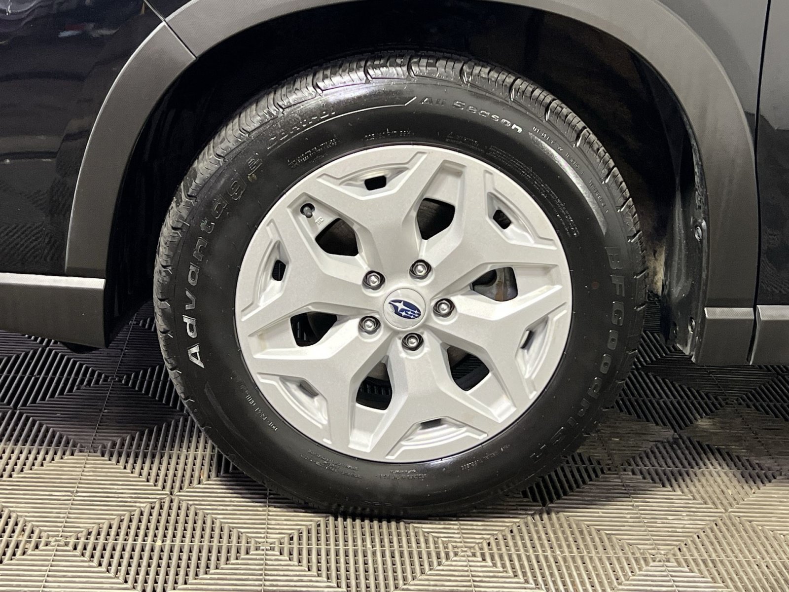 Used 2021 Subaru Forester AWD/4WD image 13