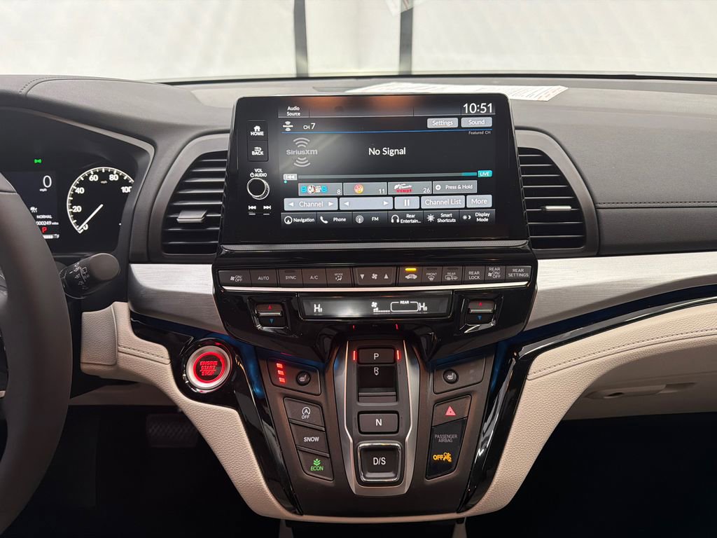 Used 2026 Honda Odyssey Touring image 32