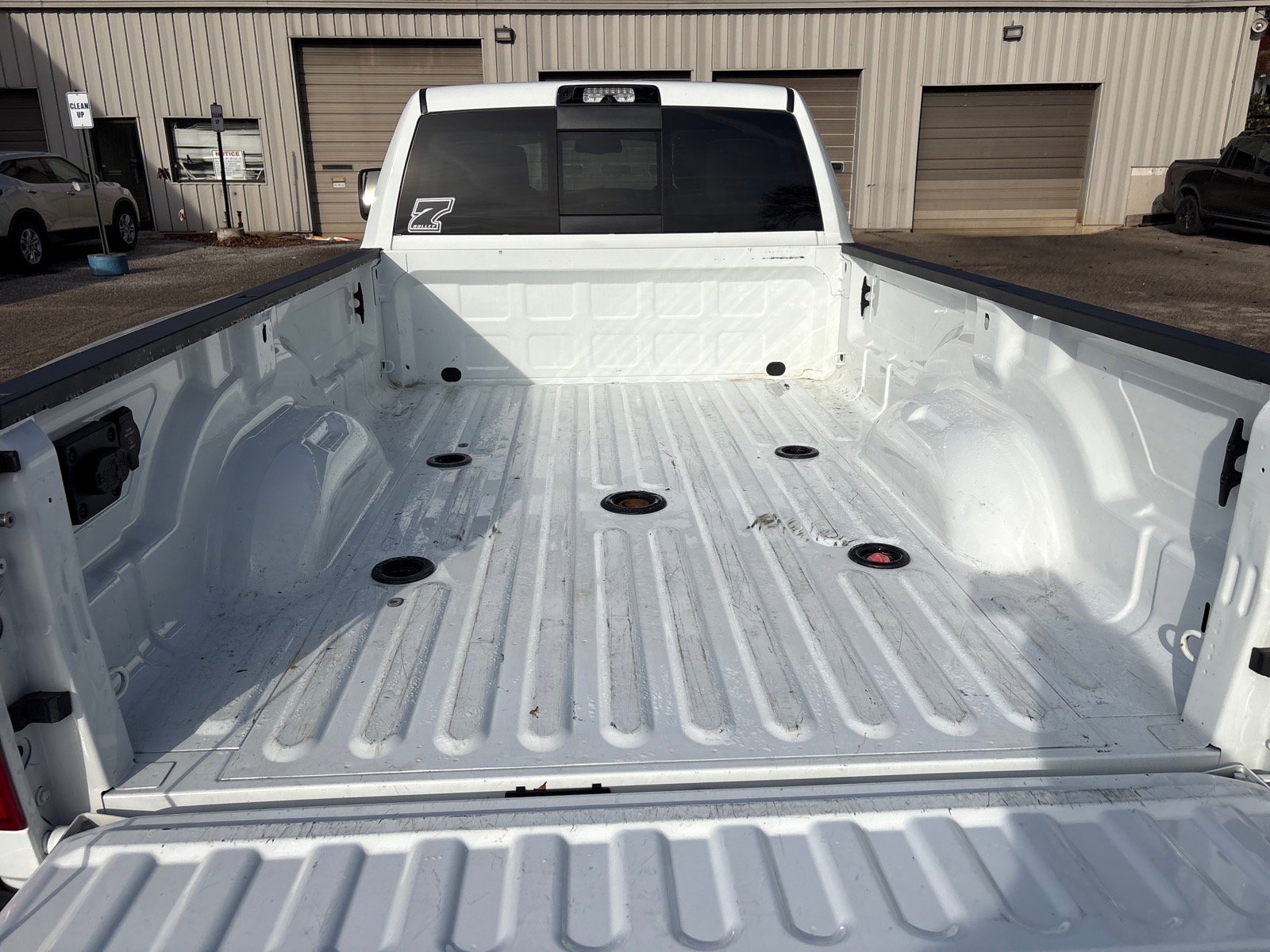 Used 2024 RAM 3500 Laramie image 17