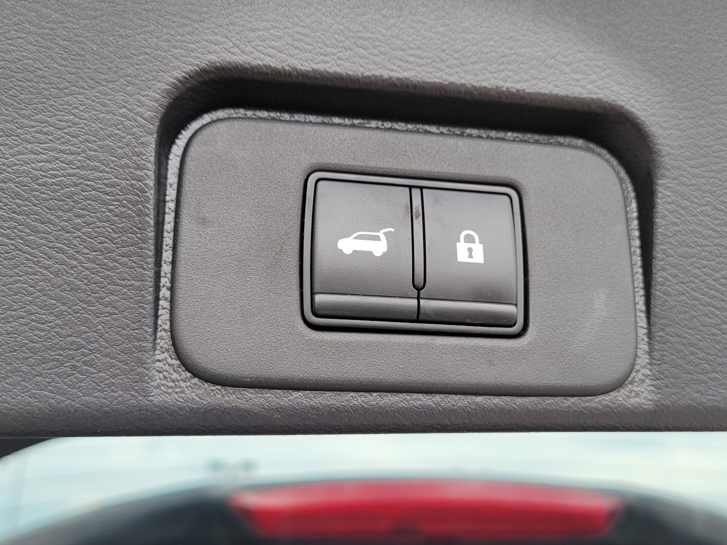 Certified 2023 Nissan Rogue SL w/ SL Premium Package AWD/4WD image 9