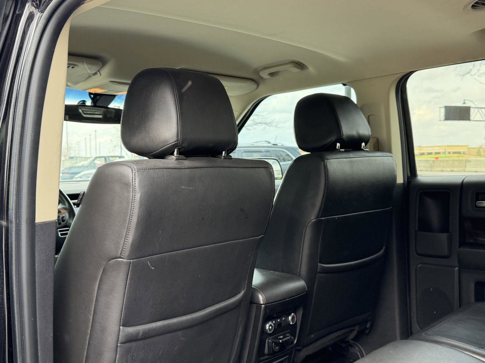 Used 2019 Ford Flex Limited FWD image 34