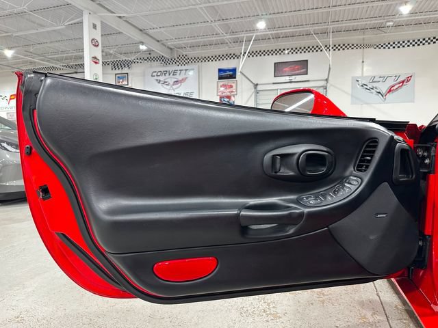 Used 2003 Chevrolet Corvette Z06 w/ Memory Package, 3 Drivers RWD image 20