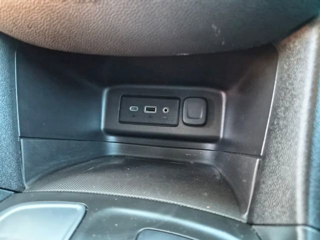 Used 2024 Chevrolet Equinox LT FWD image 30