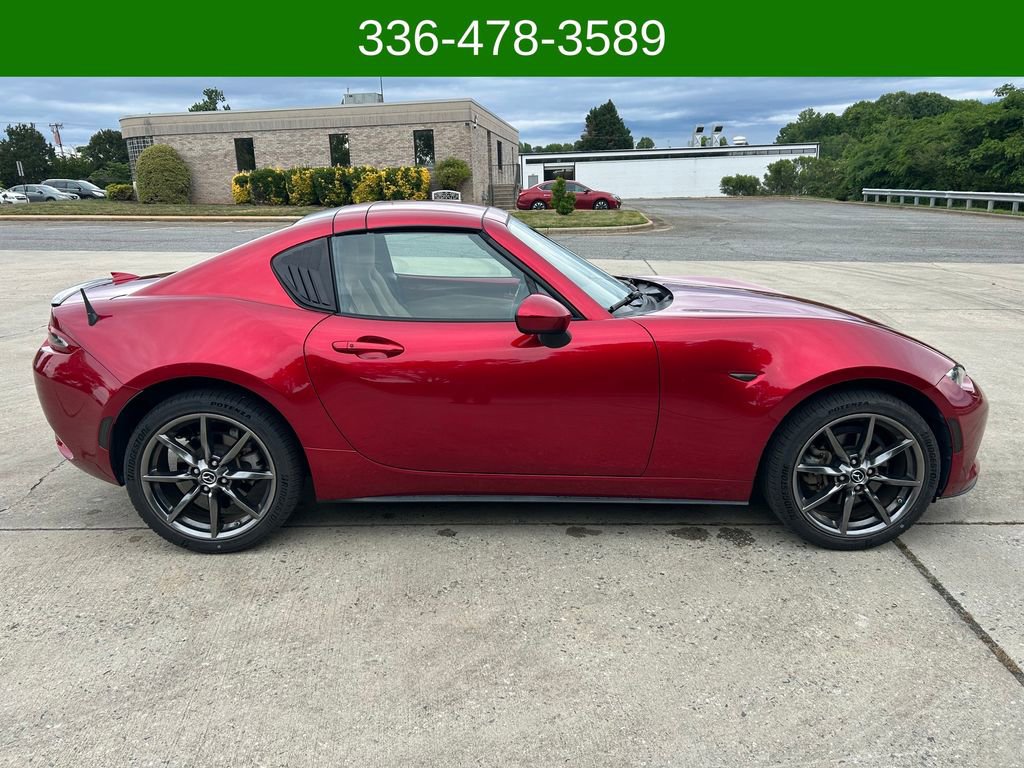 Used 2019 MAZDA MX-5 Miata RF Grand Touring RWD image 6
