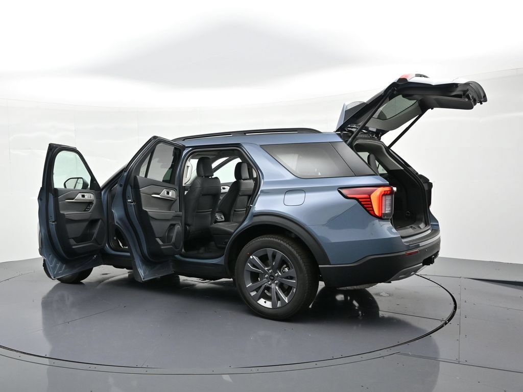 New 2026 Ford Explorer Active w/ Active Comfort Package AWD/4WD image 32
