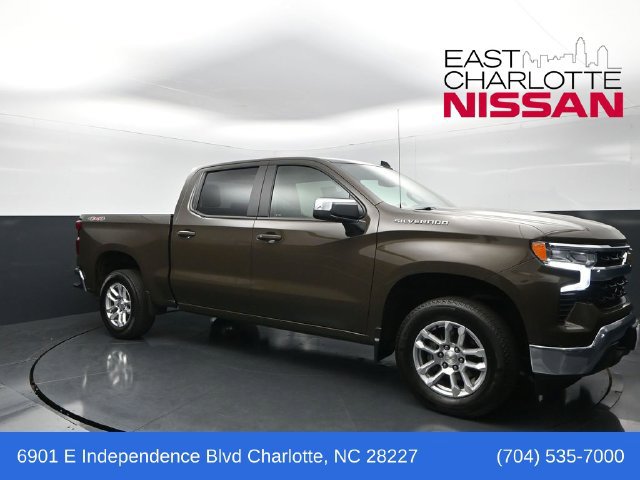 Used 2023 Chevrolet Silverado 1500 LT AWD/4WD image 1