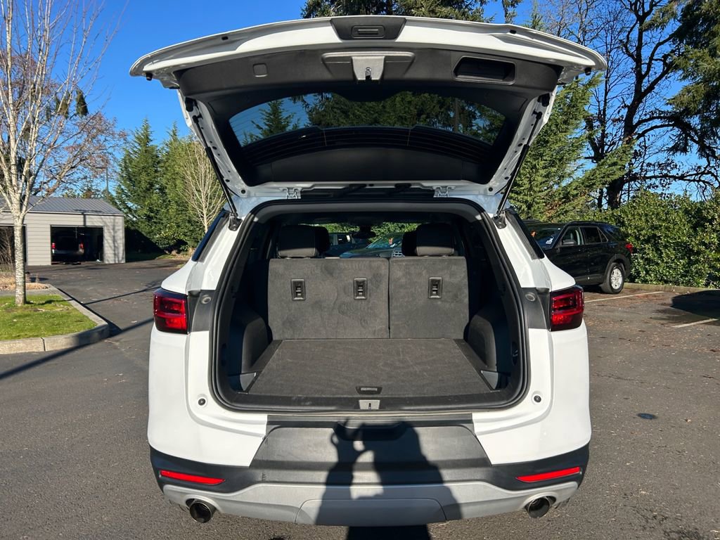 Used 2025 Chevrolet Blazer LT image 24
