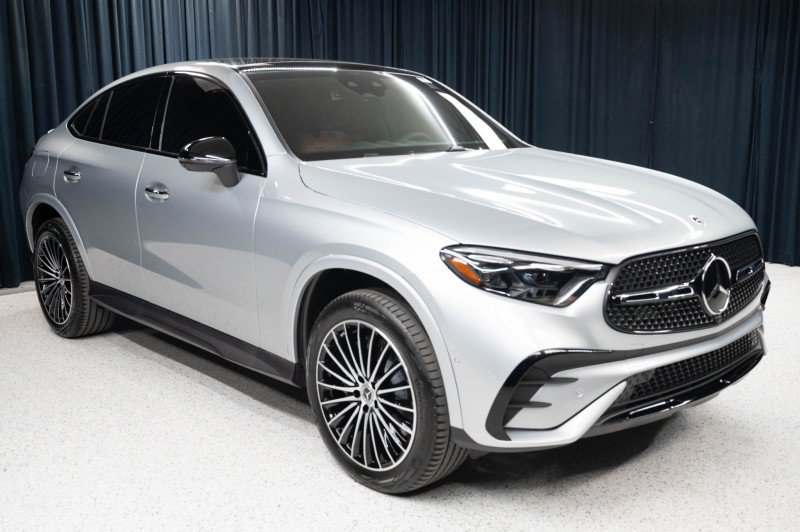 New 2027 Mercedes-Benz GLC 300 4MATIC image 3