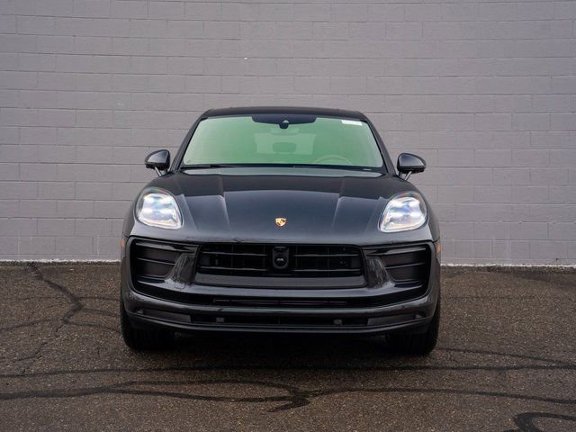 New 2026 Porsche Macan image 11