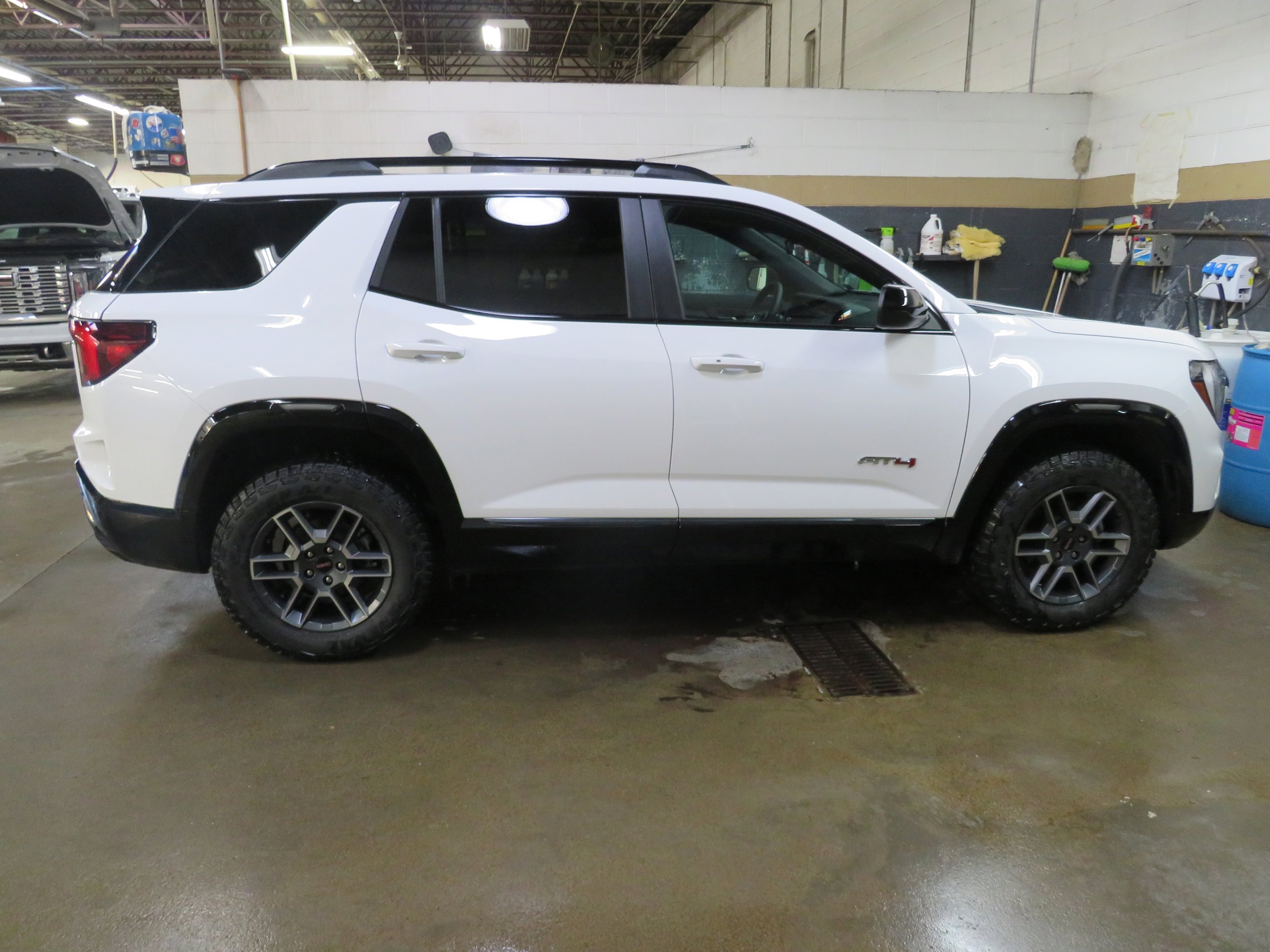 New 2026 GMC Terrain AT4 image 7