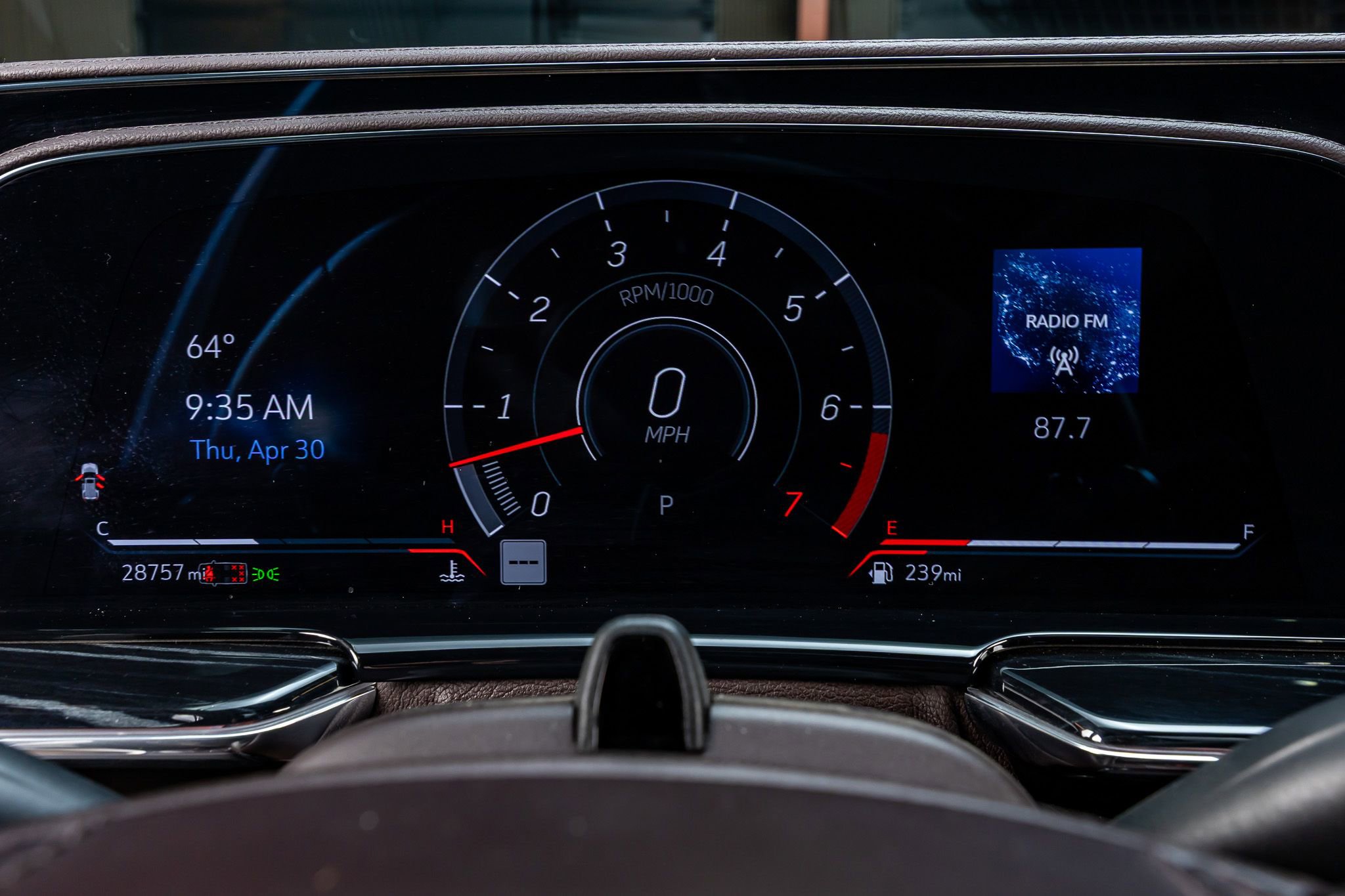 Used 2023 Cadillac Escalade ESV V AWD/4WD image 19