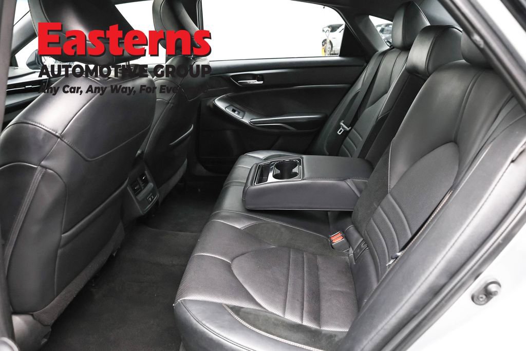 Used 2021 Toyota Avalon XSE FWD image 22