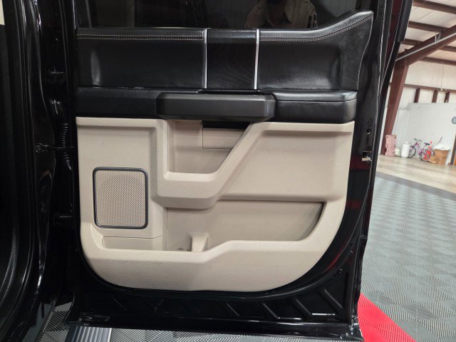 Used 2020 Ford F350 Limited image 36