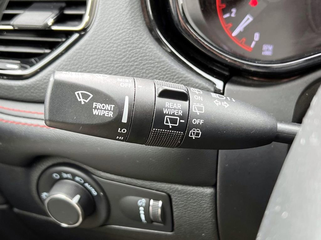 Used 2023 Dodge Durango GT w/ Blacktop Package AWD/4WD image 22