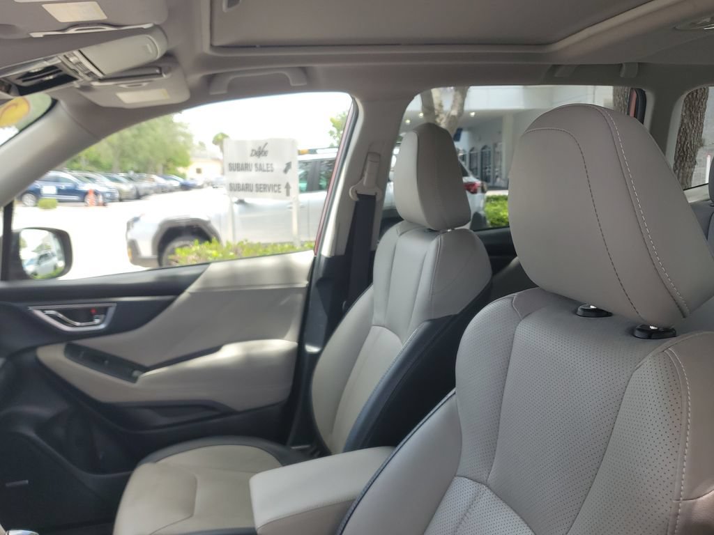 Used 2020 Subaru Forester Limited AWD/4WD image 21