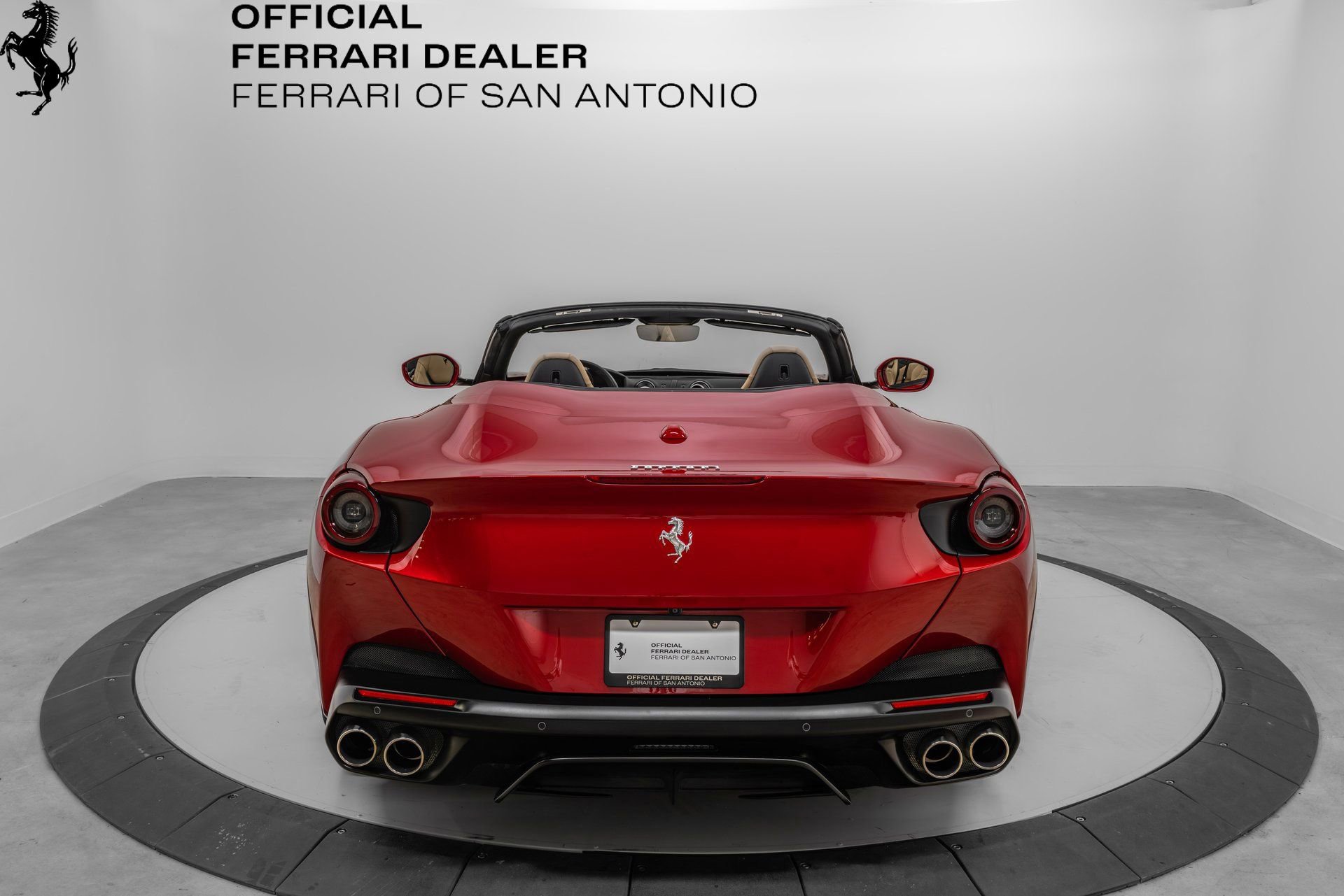Certified 2020 Ferrari Portofino RWD image 11