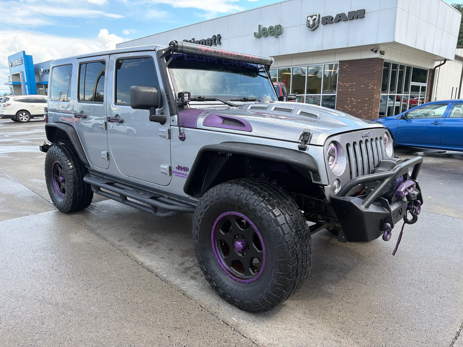Used 2014 Jeep Wrangler Unlimited Rubicon w/ Connectivity Group AWD/4WD image 1
