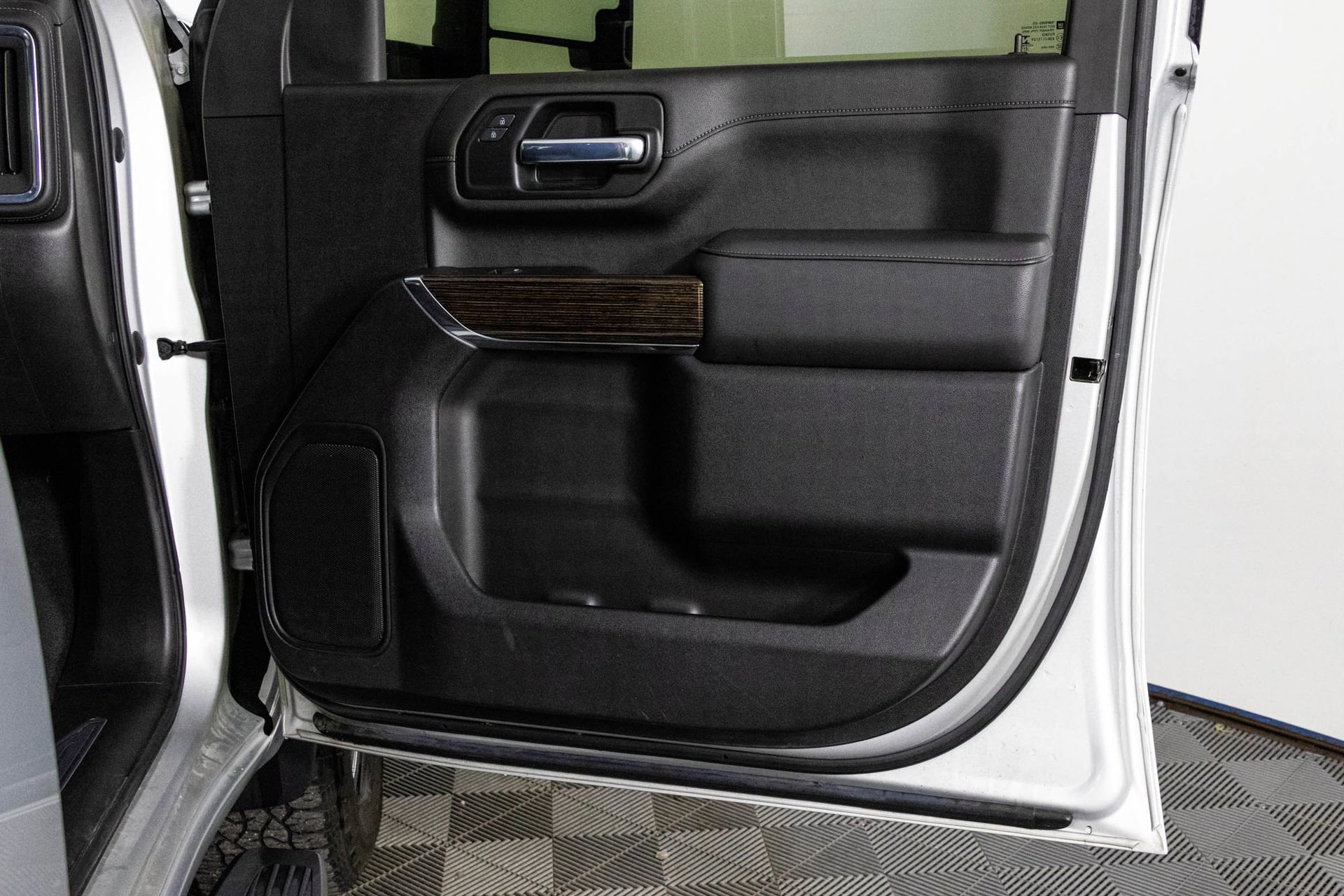 Used 2022 GMC Sierra 2500 SLE w/ SLE Value Package; image 35