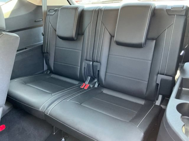 Certified 2023 Volkswagen Atlas SEL R-Line AWD/4WD image 19