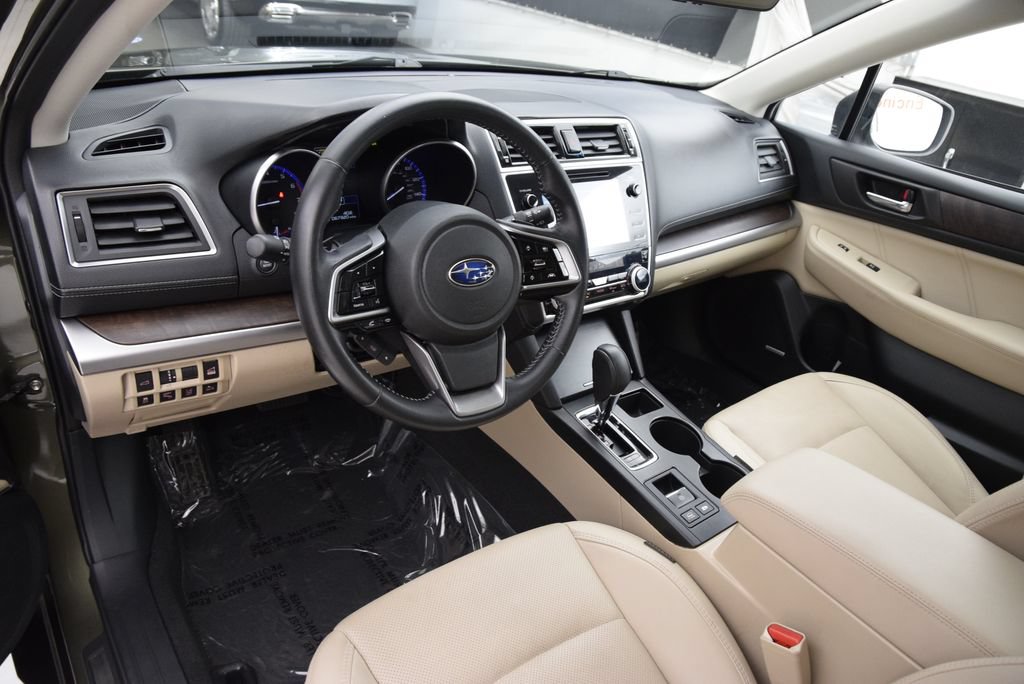 Used 2018 Subaru Outback 2.5i Limited AWD/4WD image 21