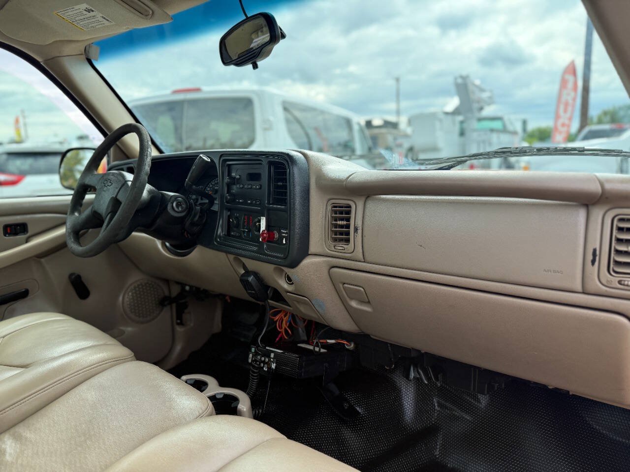 Used 2003 Chevrolet Silverado 2500 W/T RWD image 29