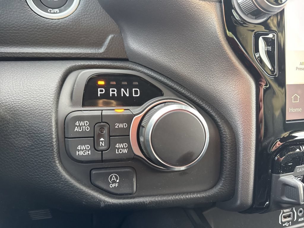 New 2026 RAM 1500 Big Horn AWD/4WD image 16
