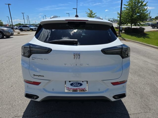 Used 2025 Buick Encore GX Avenir w/ Avenir Technology Package AWD/4WD image 4