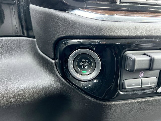 Used 2024 GMC Sierra 1500 SLE image 17