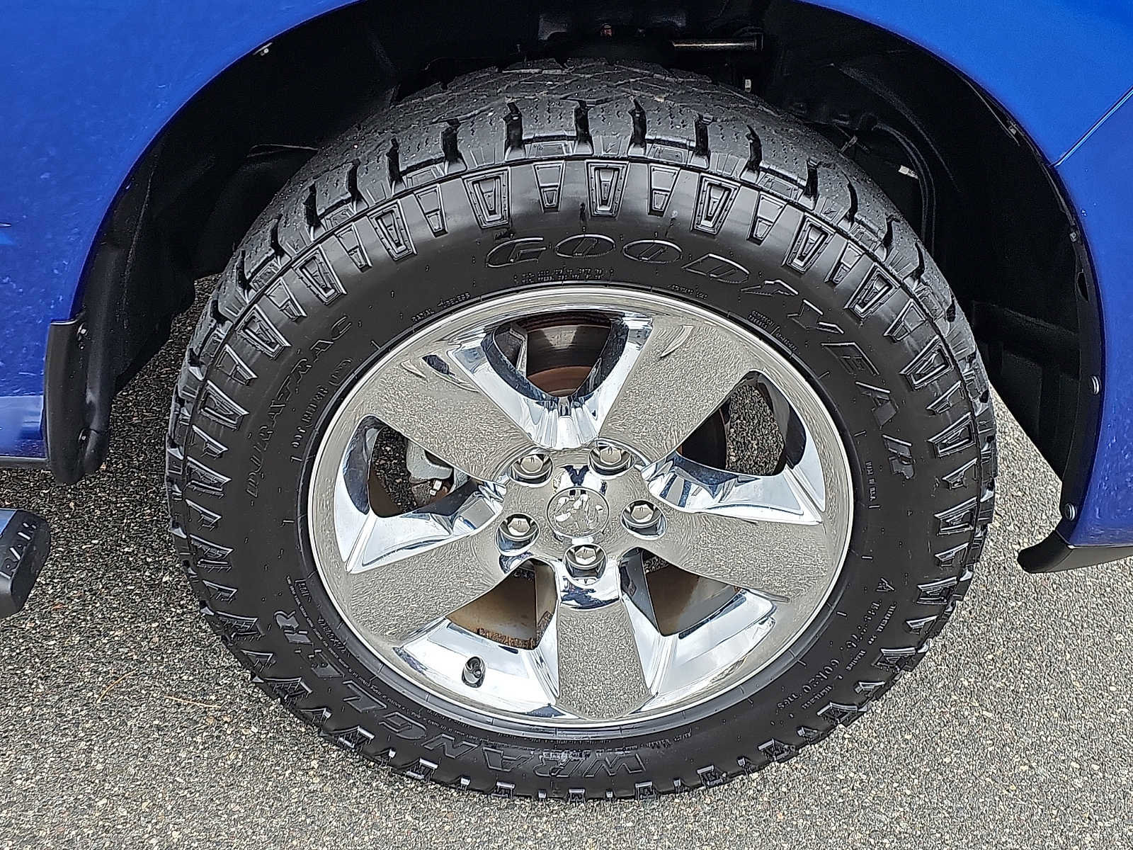 Used 2019 RAM 1500 Express w/ Express Value Package image 8