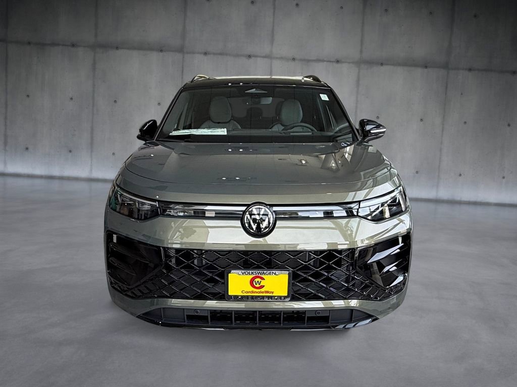 New 2026 Volkswagen Tiguan SE R-Line AWD/4WD image 6
