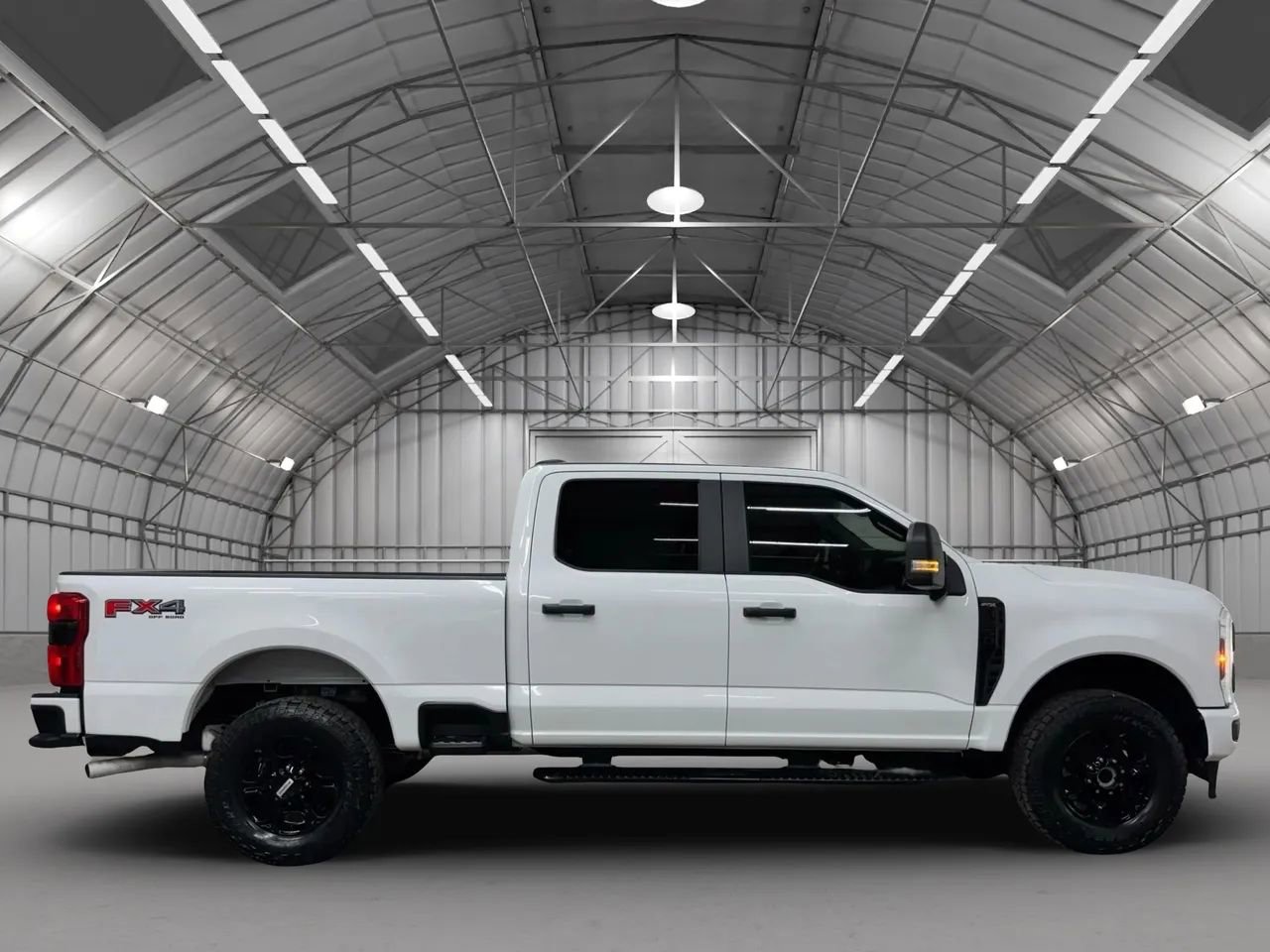 Used 2024 Ford F250 XL w/ STX Appearance Package image 7