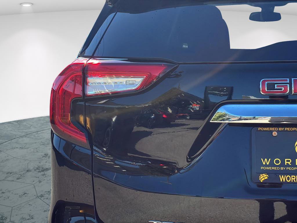 Used 2022 GMC Terrain SLE w/ Driver Convenience Package FWD image 31